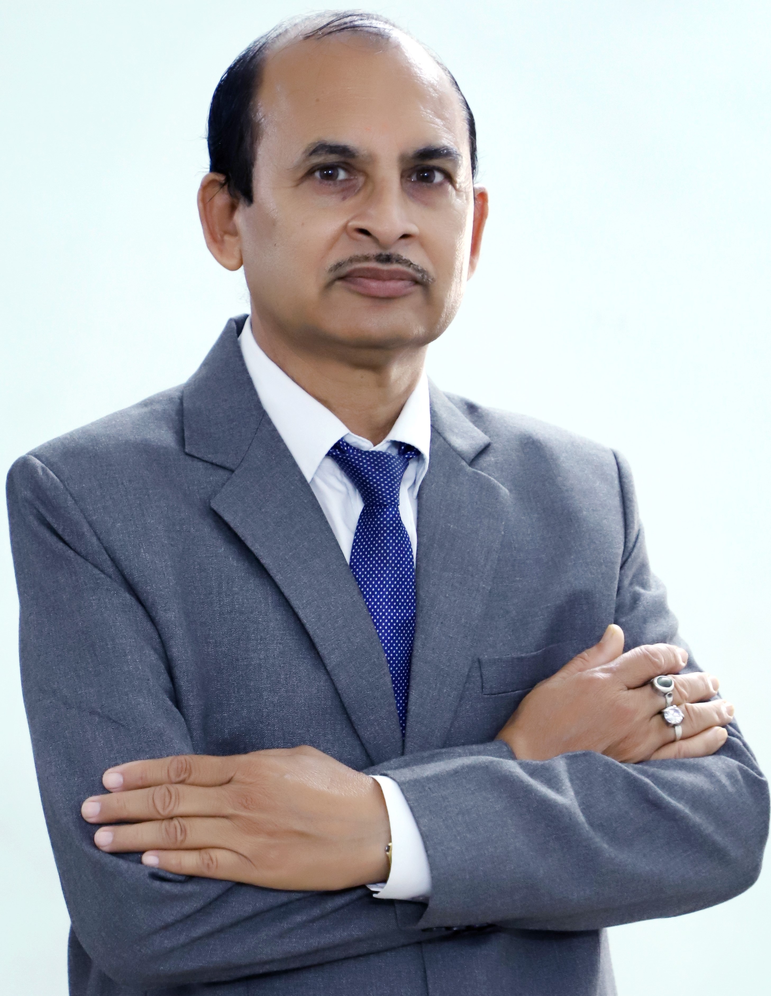 Mr. SURYA KANT DWIVEDI